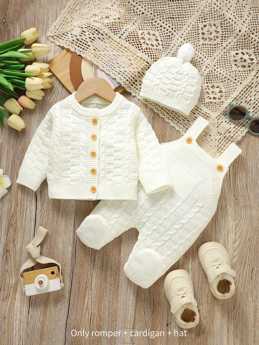 SHEIN Vintaside Kids Ensemble de 3 pièces pour nouveau-né en tricot, cardigan blanc à col rond manches longues, bavoir, salopette et bonnet d'automne, vêtements garçon blanc cassé kawaii