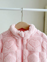 SHEIN Veste en fourrure à col montant avec motif en forme de cœur, mignonne et décontractée pour bébé fille, parfaite pour l'automne et l'hiver