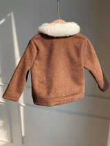 SHEIN Bébé garçons Veste matelassée doublée thermique col en velours côtelé, Manteau d'hiver épaissi, Manteau matelassé, Veste de travail rétro polyvalente et décontractée, Convient pour l'intérieur, l'extérieur, le quotidien, les sports, les fêtes, la rentrée scolaire, le streetwear. Vêtements d'hiver pour bébé, Veste bébé en sherpa, Veste bébé en velours côtelé, Automne